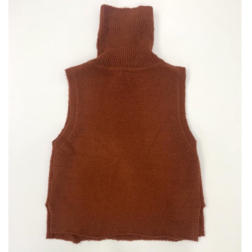 Forever21 Knit Sleeveless Turtle Neck Sweater